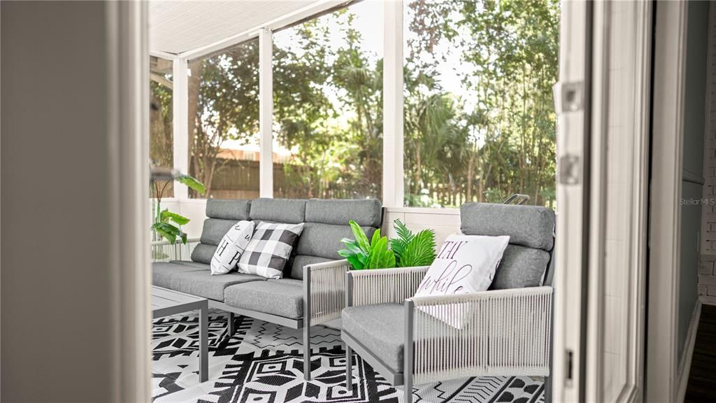 For Sale: $268,900 (3 beds, 2 baths, 1188 Square Feet)