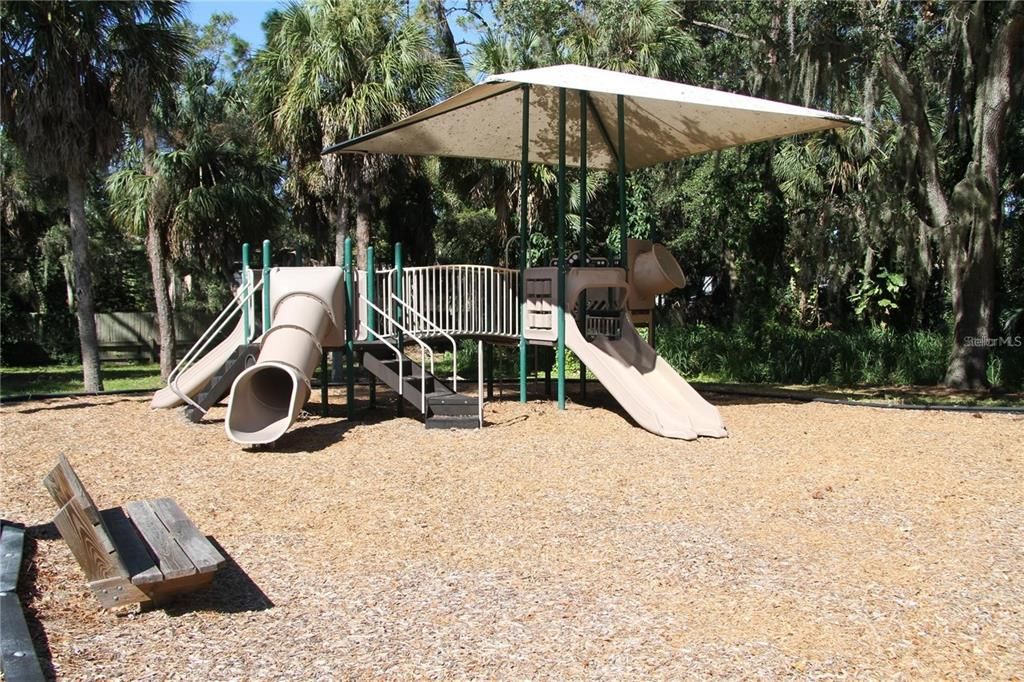 For Rent: $2,250 (3 beds, 2 baths, 1528 Square Feet)