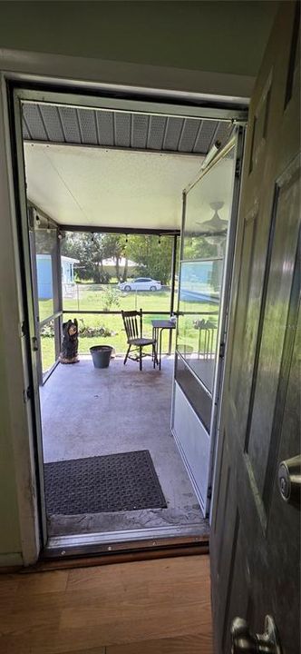 待售: $319,000 (2 贝兹, 2 浴室, 1407 平方英尺)