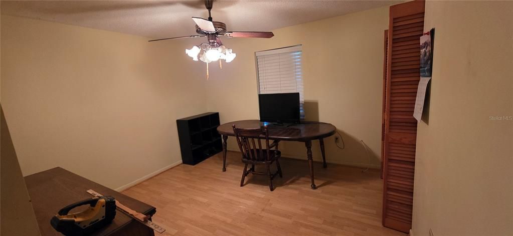 待售: $319,000 (2 贝兹, 2 浴室, 1407 平方英尺)