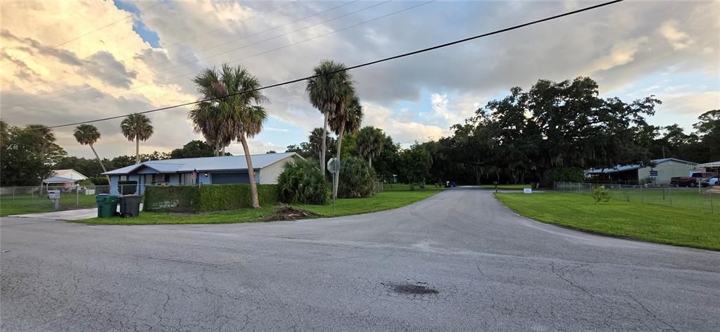 待售: $319,000 (2 贝兹, 2 浴室, 1407 平方英尺)