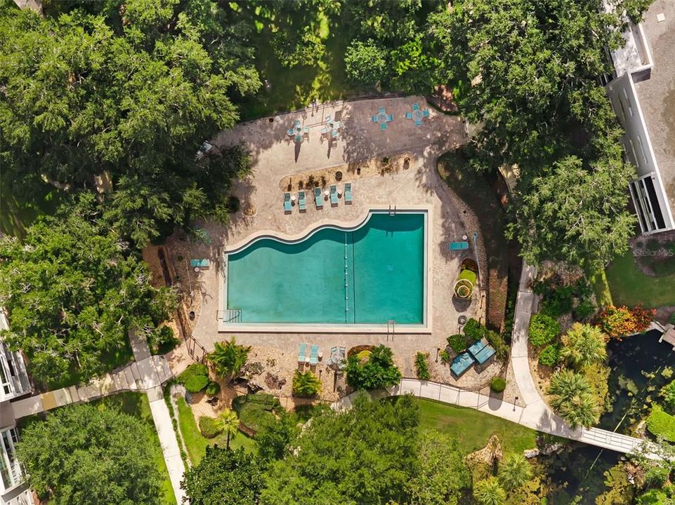 Active With Contract: $198,800 (1 beds, 1 baths, 871 Square Feet)