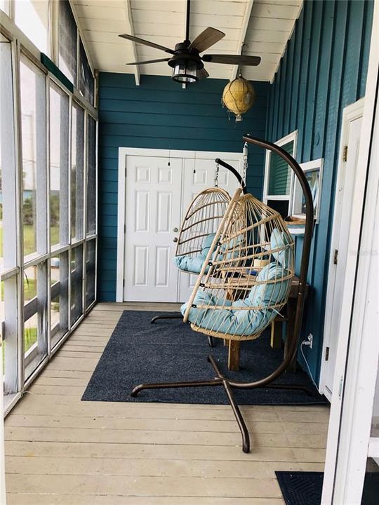 待售: $497,000 (2 贝兹, 1 浴室, 720 平方英尺)