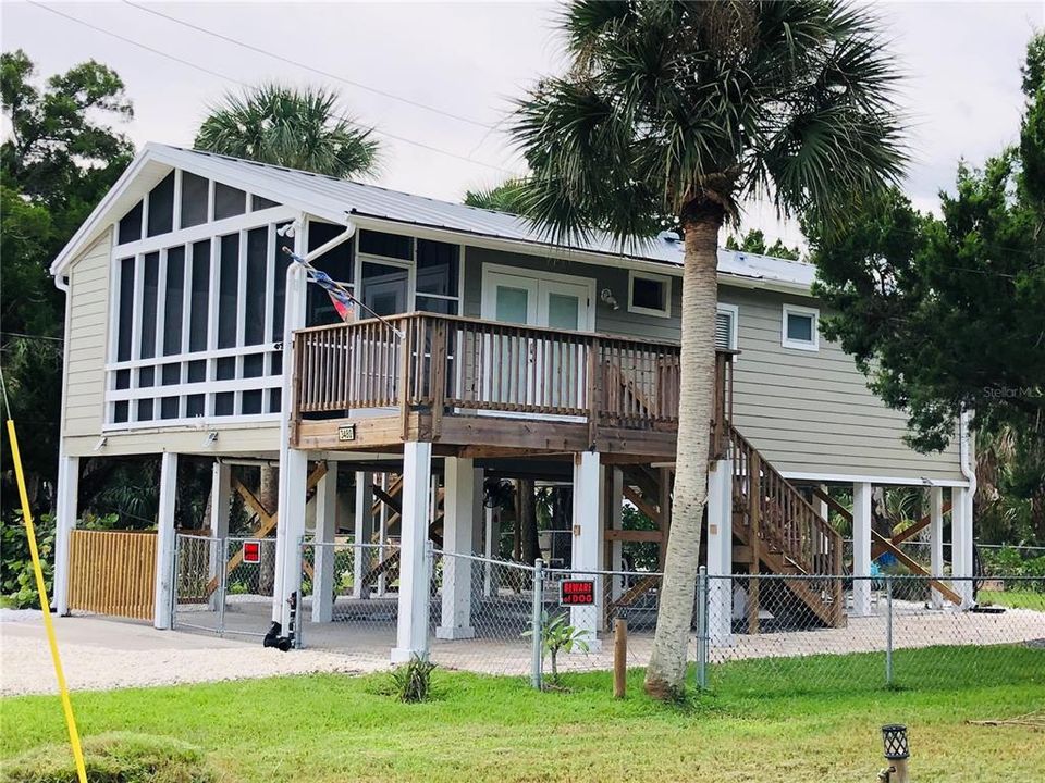 待售: $497,000 (2 贝兹, 1 浴室, 720 平方英尺)