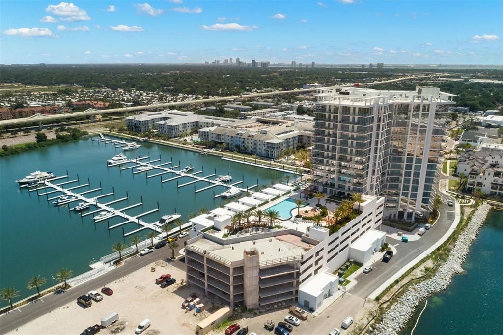 合同活跃: $1,195,000 (3 贝兹, 2 浴室, 1811 平方英尺)