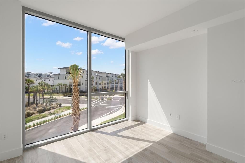 合同活跃: $1,195,000 (3 贝兹, 2 浴室, 1811 平方英尺)