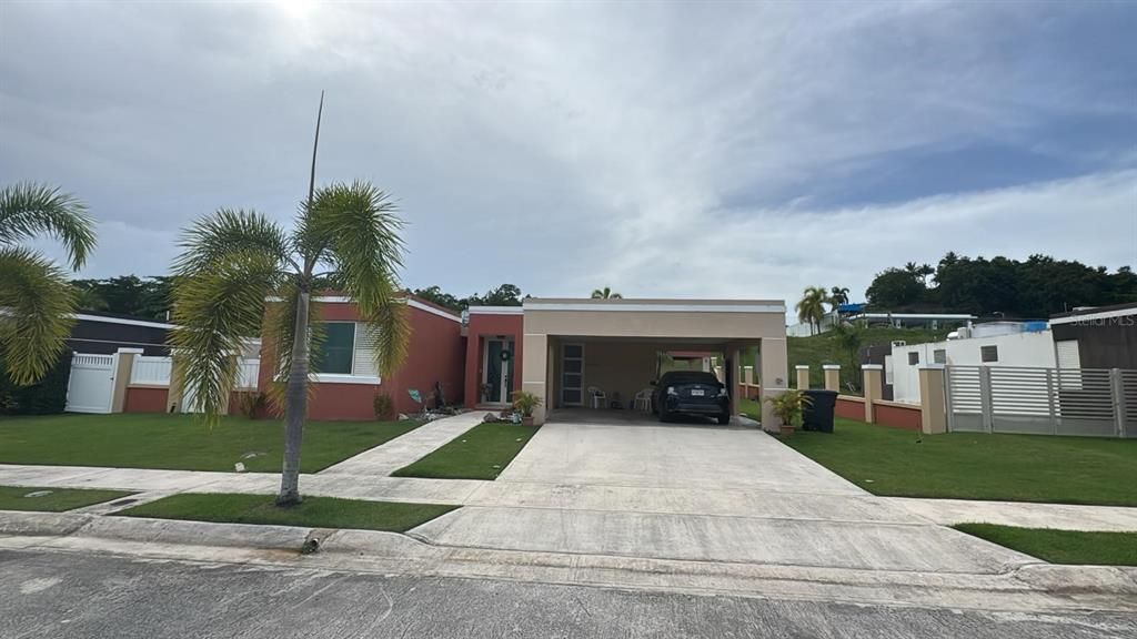 Recently Sold: $317,500 (3 beds, 2 baths, 2000 Square Feet)