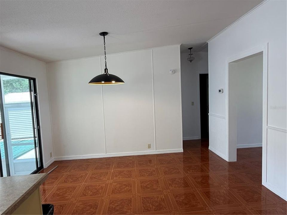 En Venta: $192,000 (3 camas, 2 baños, 1350 Pies cuadrados)