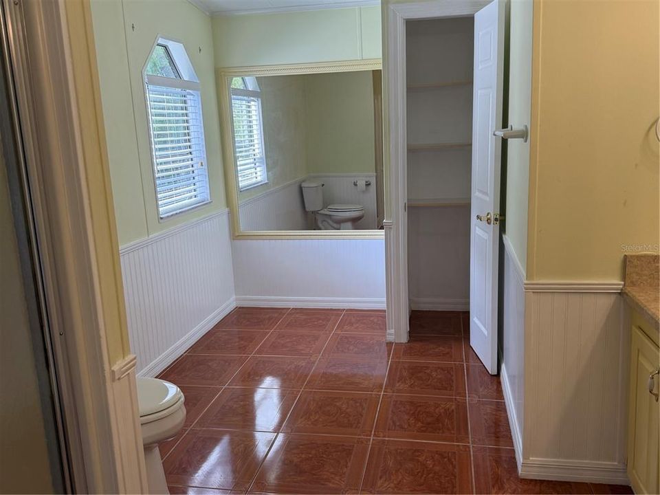 En Venta: $192,000 (3 camas, 2 baños, 1350 Pies cuadrados)