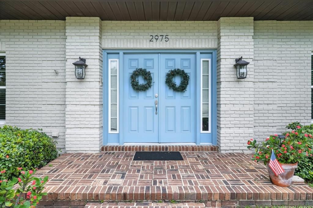 For Sale: $869,000 (4 beds, 3 baths, 3754 Square Feet)