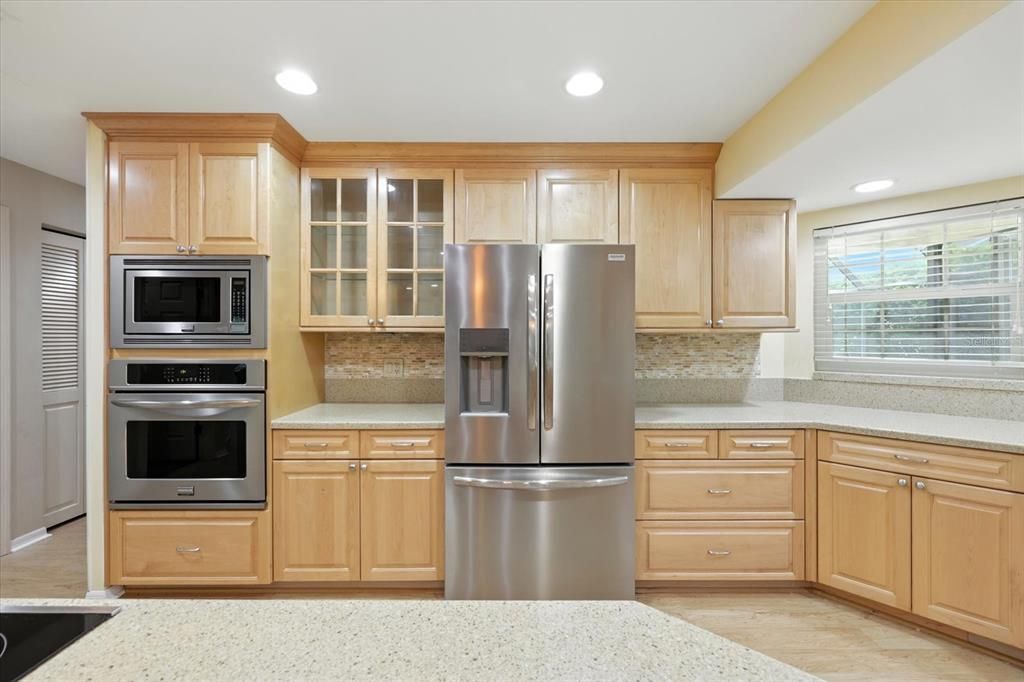 For Sale: $869,000 (4 beds, 3 baths, 3754 Square Feet)