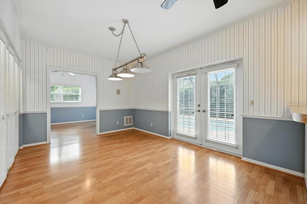 For Sale: $869,000 (4 beds, 3 baths, 3754 Square Feet)