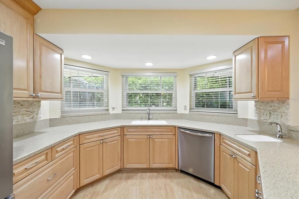 For Sale: $869,000 (4 beds, 3 baths, 3754 Square Feet)