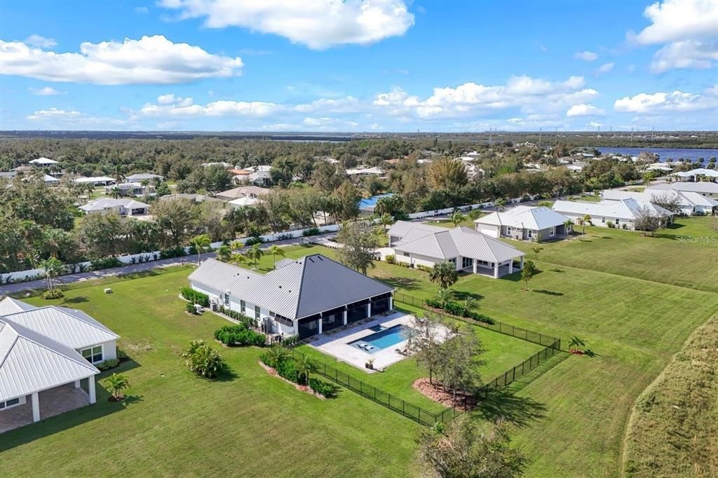 待售: $1,099,000 (3 贝兹, 3 浴室, 2364 平方英尺)