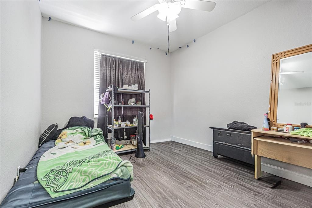 Activo con contrato: $329,000 (3 camas, 2 baños, 1746 Pies cuadrados)