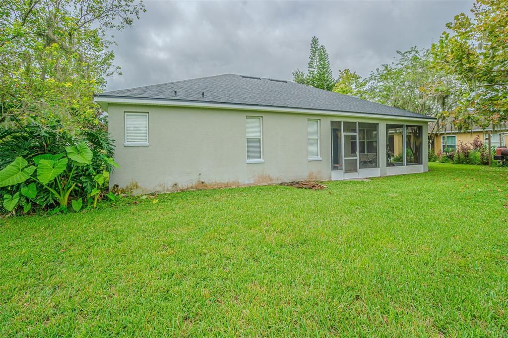 Activo con contrato: $329,000 (3 camas, 2 baños, 1746 Pies cuadrados)