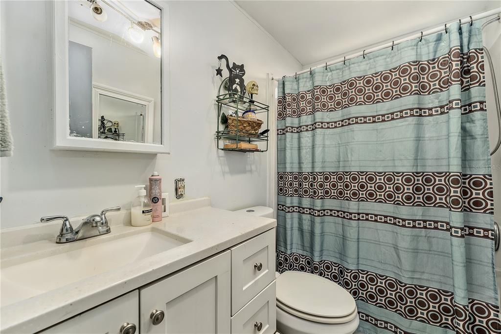 Active With Contract: $279,900 (3 beds, 2 baths, 1456 Square Feet)