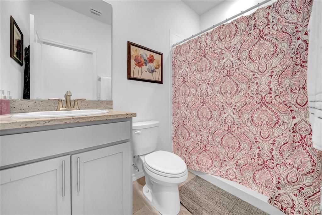 На продажу: $685,746 (4 спален, 3 ванн, 3313 Квадратных фут)