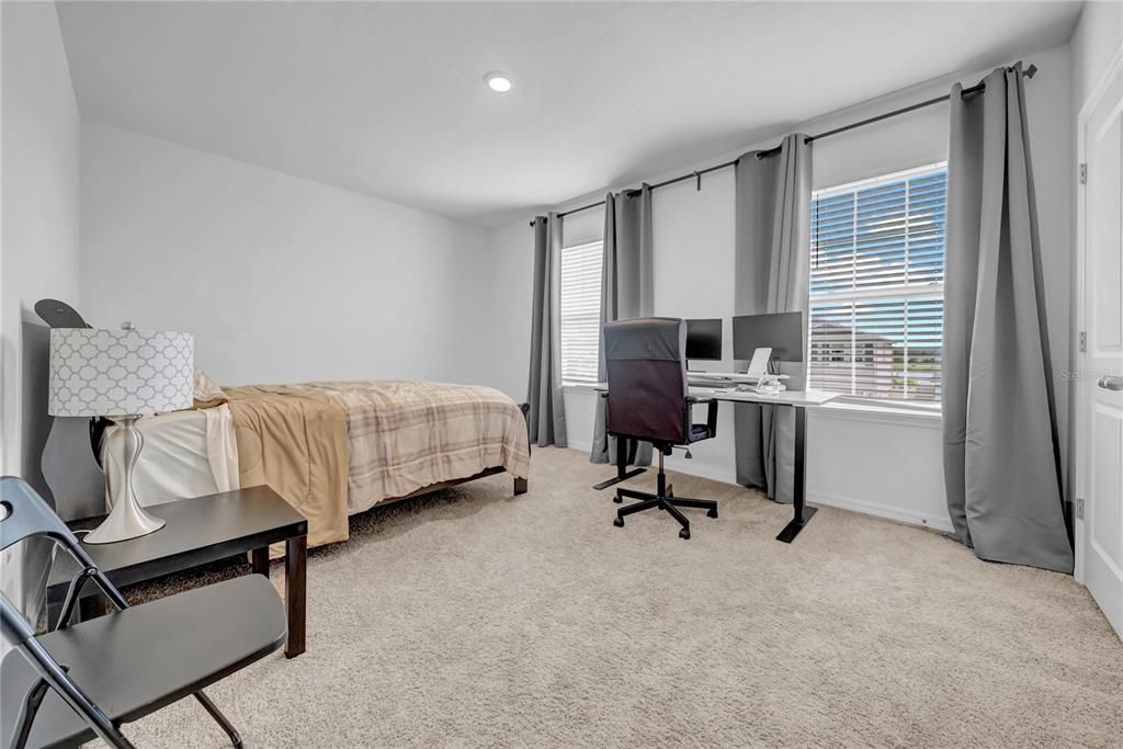 На продажу: $685,746 (4 спален, 3 ванн, 3313 Квадратных фут)