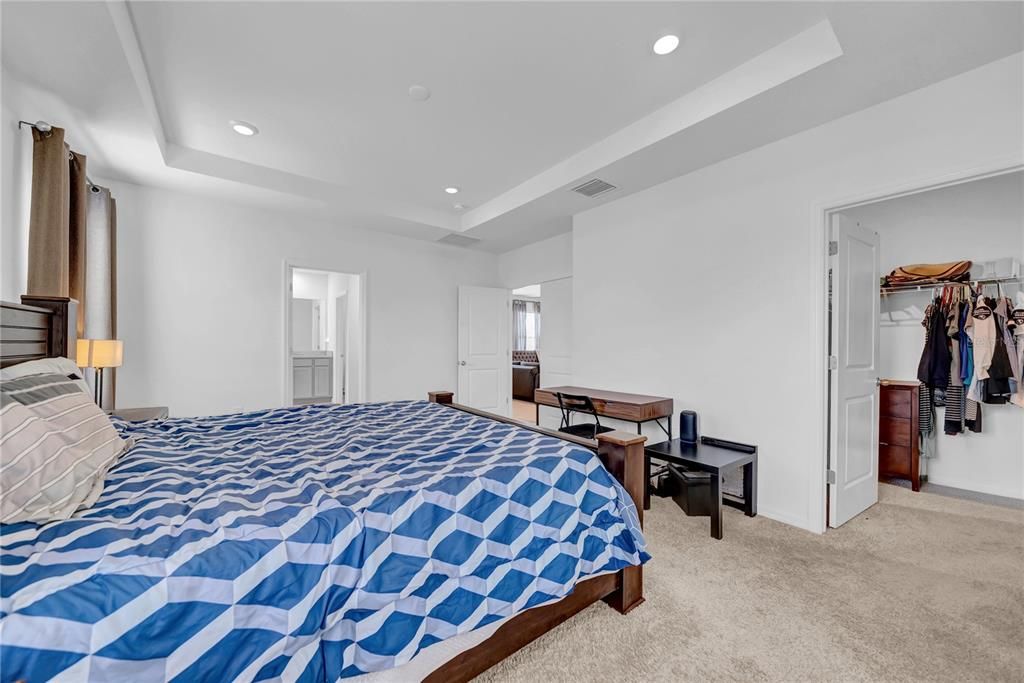 На продажу: $685,746 (4 спален, 3 ванн, 3313 Квадратных фут)