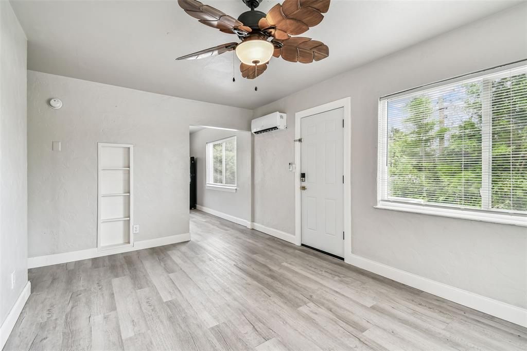 For Sale: $749,000 (5 beds, 0 baths, 2766 Square Feet)