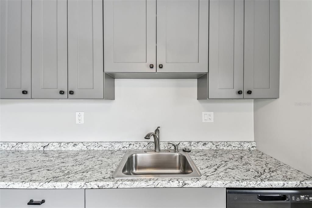 For Sale: $749,000 (5 beds, 0 baths, 2766 Square Feet)