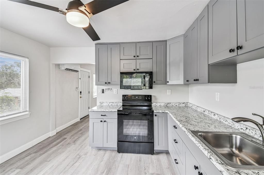 For Sale: $749,000 (5 beds, 0 baths, 2766 Square Feet)