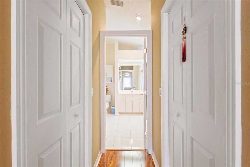 Active With Contract: $270,000 (2 beds, 2 baths, 1264 Square Feet)