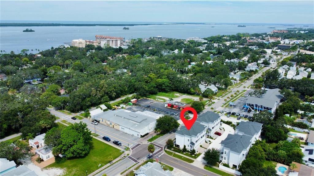 For Sale: $929,900 (4 beds, 3 baths, 2316 Square Feet)