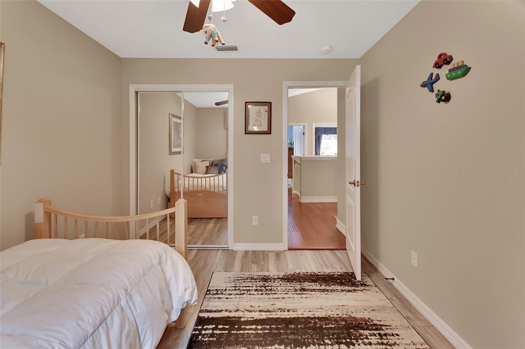 En Venta: $879,900 (5 camas, 3 baños, 3154 Pies cuadrados)