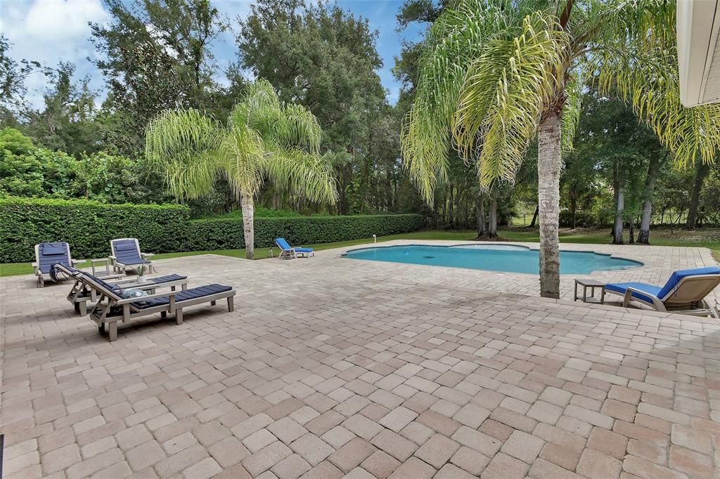 En Venta: $879,900 (5 camas, 3 baños, 3154 Pies cuadrados)