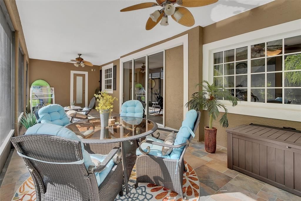 En Venta: $879,900 (5 camas, 3 baños, 3154 Pies cuadrados)