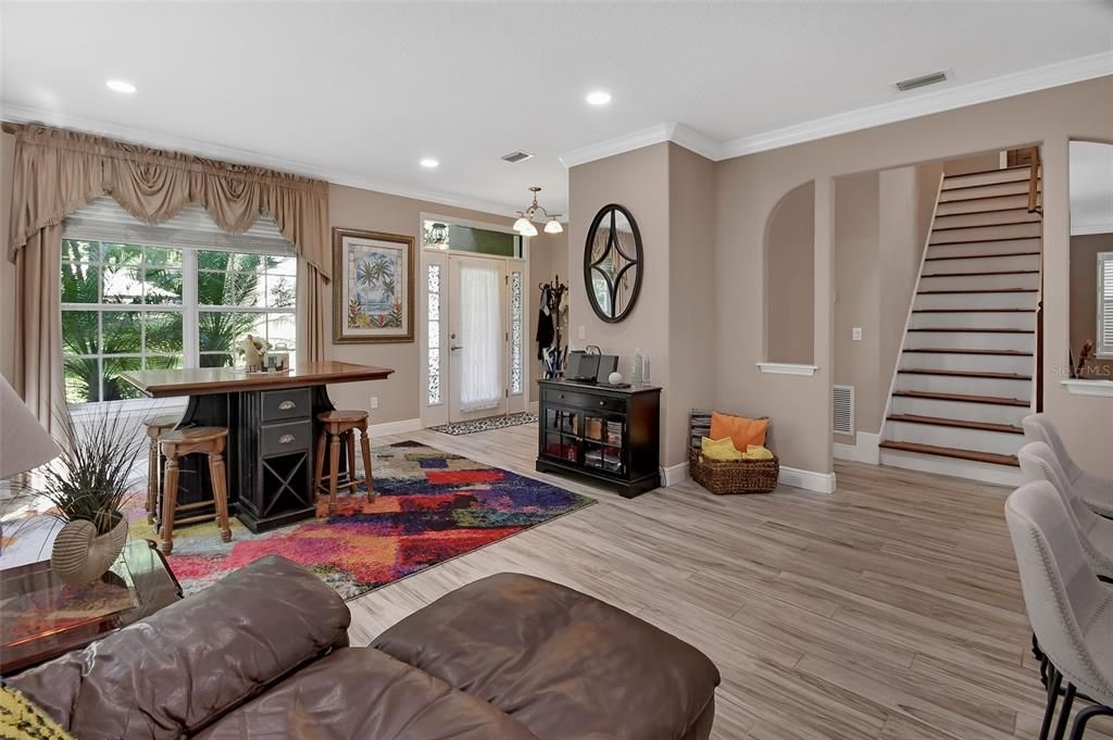 En Venta: $879,900 (5 camas, 3 baños, 3154 Pies cuadrados)