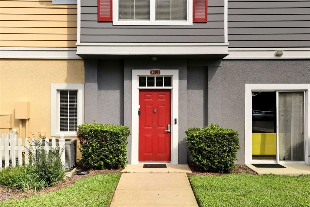 For Sale: $297,000 (4 beds, 3 baths, 1470 Square Feet)