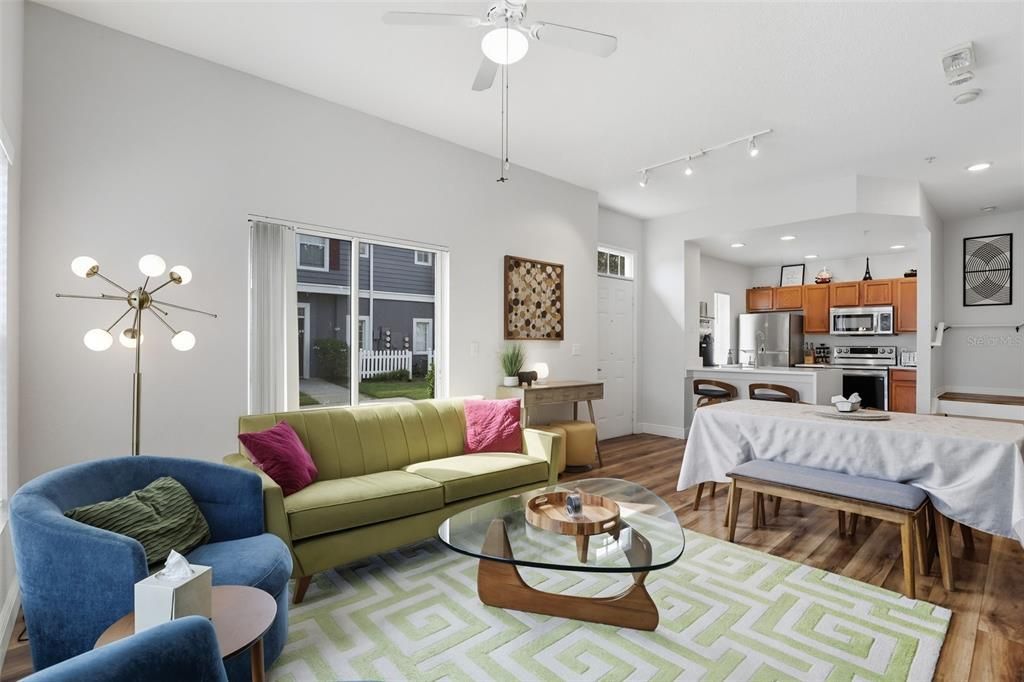 For Sale: $297,000 (4 beds, 3 baths, 1470 Square Feet)