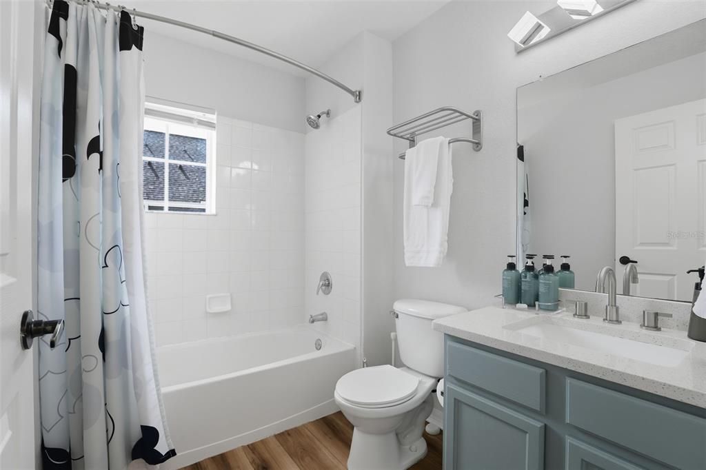 For Sale: $297,000 (4 beds, 3 baths, 1470 Square Feet)