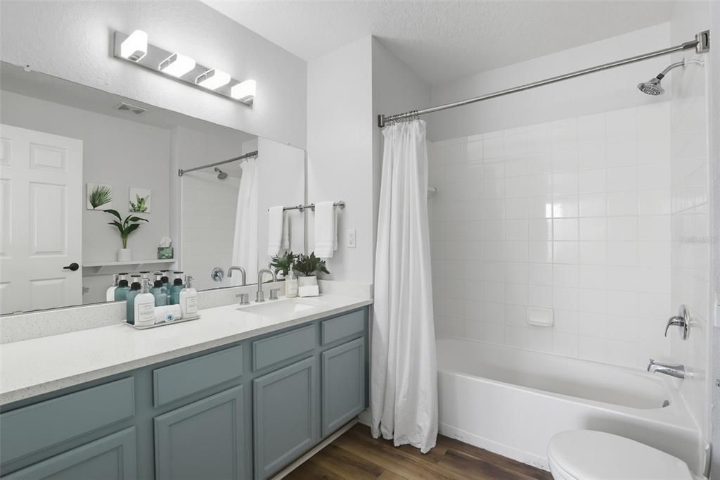 For Sale: $297,000 (4 beds, 3 baths, 1470 Square Feet)