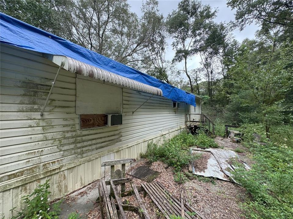 Active With Contract: $50,000 (3 beds, 2 baths, 1056 Square Feet)