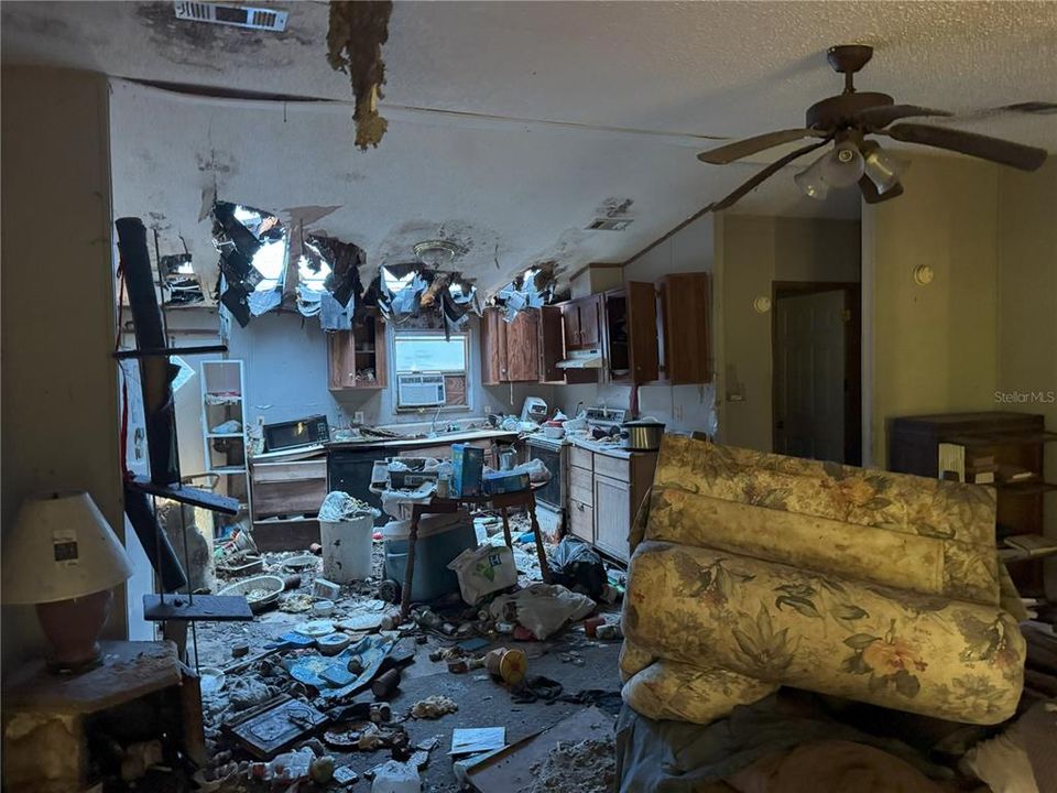 Active With Contract: $50,000 (3 beds, 2 baths, 1056 Square Feet)