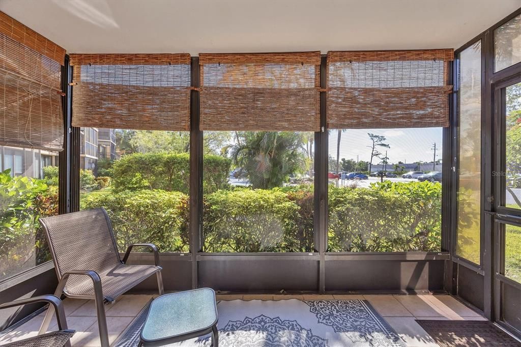 待售: $149,000 (1 贝兹, 1 浴室, 633 平方英尺)