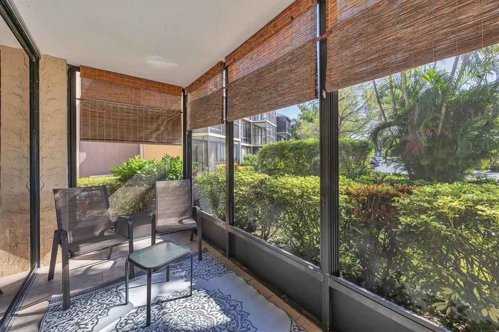 待售: $149,000 (1 贝兹, 1 浴室, 633 平方英尺)