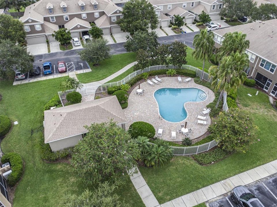 待售: $373,000 (2 贝兹, 2 浴室, 1740 平方英尺)