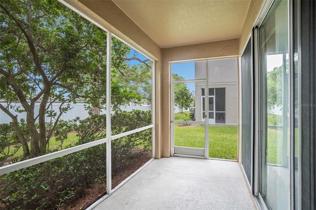 待售: $373,000 (2 贝兹, 2 浴室, 1740 平方英尺)