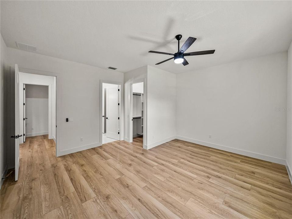 待售: $919,900 (5 贝兹, 4 浴室, 3197 平方英尺)