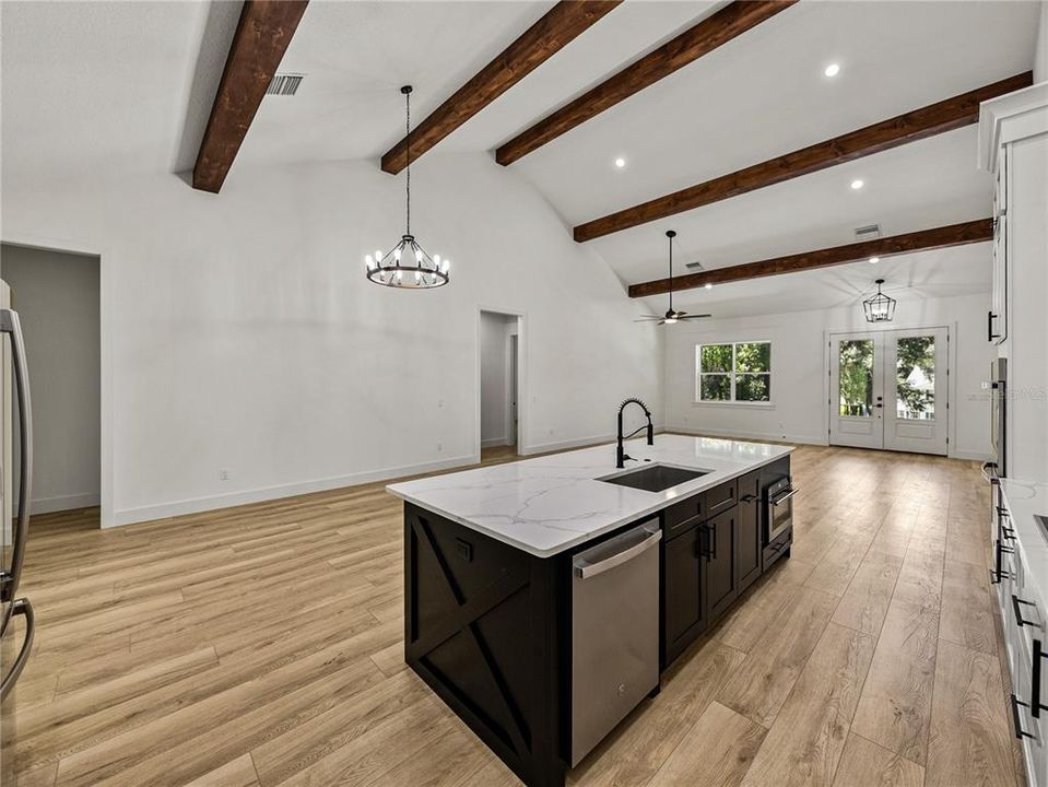 待售: $919,900 (5 贝兹, 4 浴室, 3197 平方英尺)