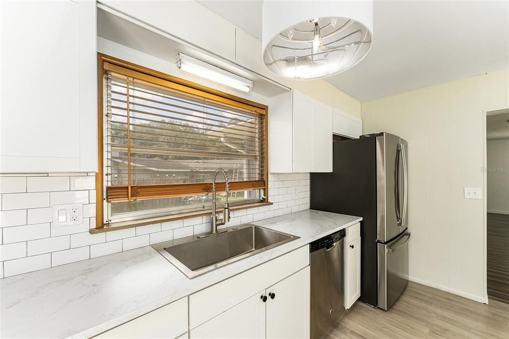 Activo con contrato: $199,999 (3 camas, 1 baños, 1192 Pies cuadrados)