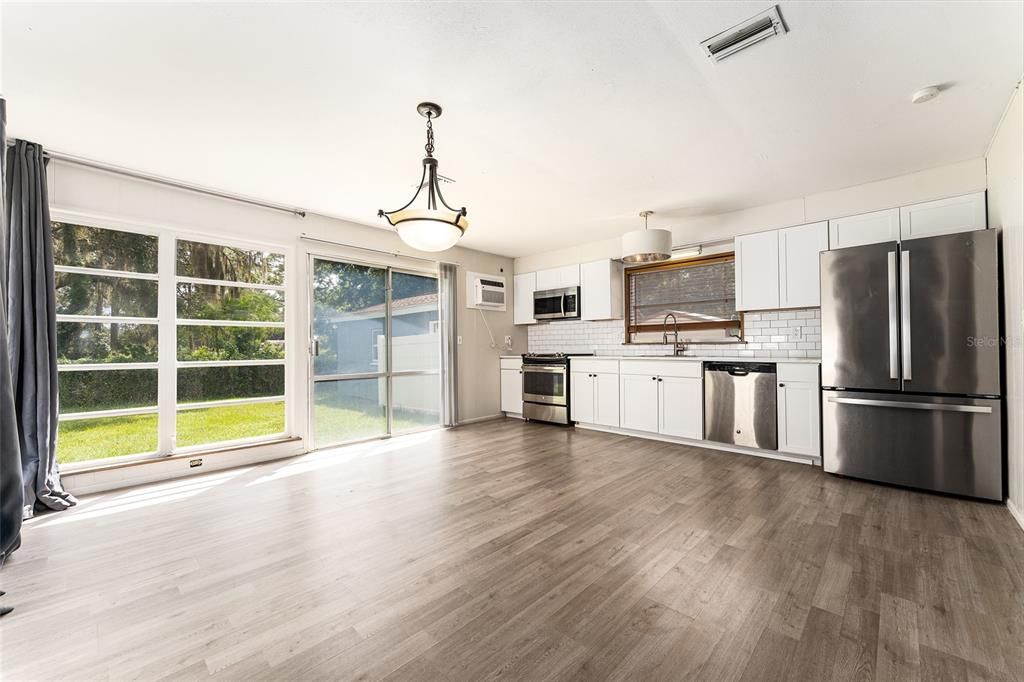 Activo con contrato: $199,999 (3 camas, 1 baños, 1192 Pies cuadrados)