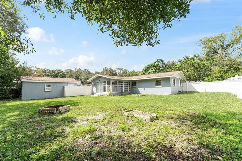 Activo con contrato: $199,999 (3 camas, 1 baños, 1192 Pies cuadrados)