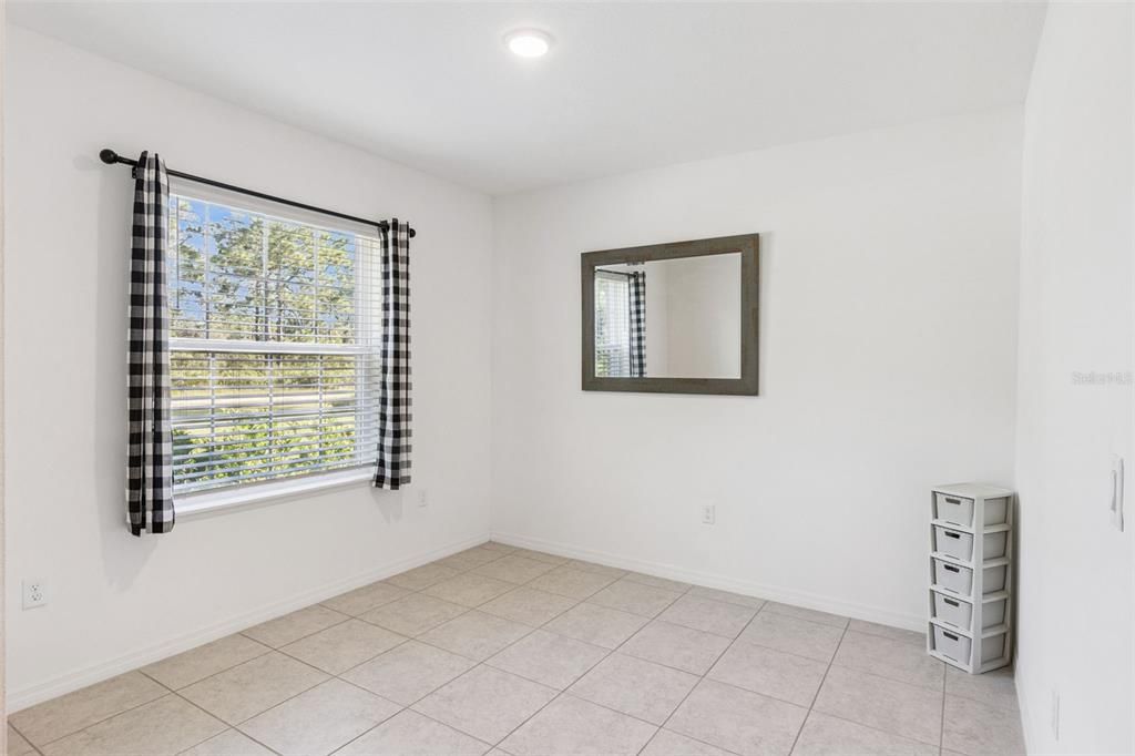 En Venta: $375,000 (4 camas, 3 baños, 2315 Pies cuadrados)