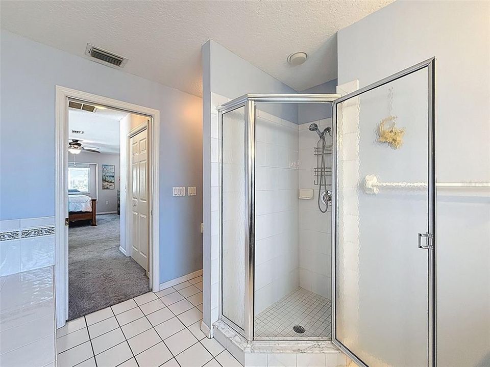 Active With Contract: $326,888 (2 beds, 2 baths, 1708 Square Feet)